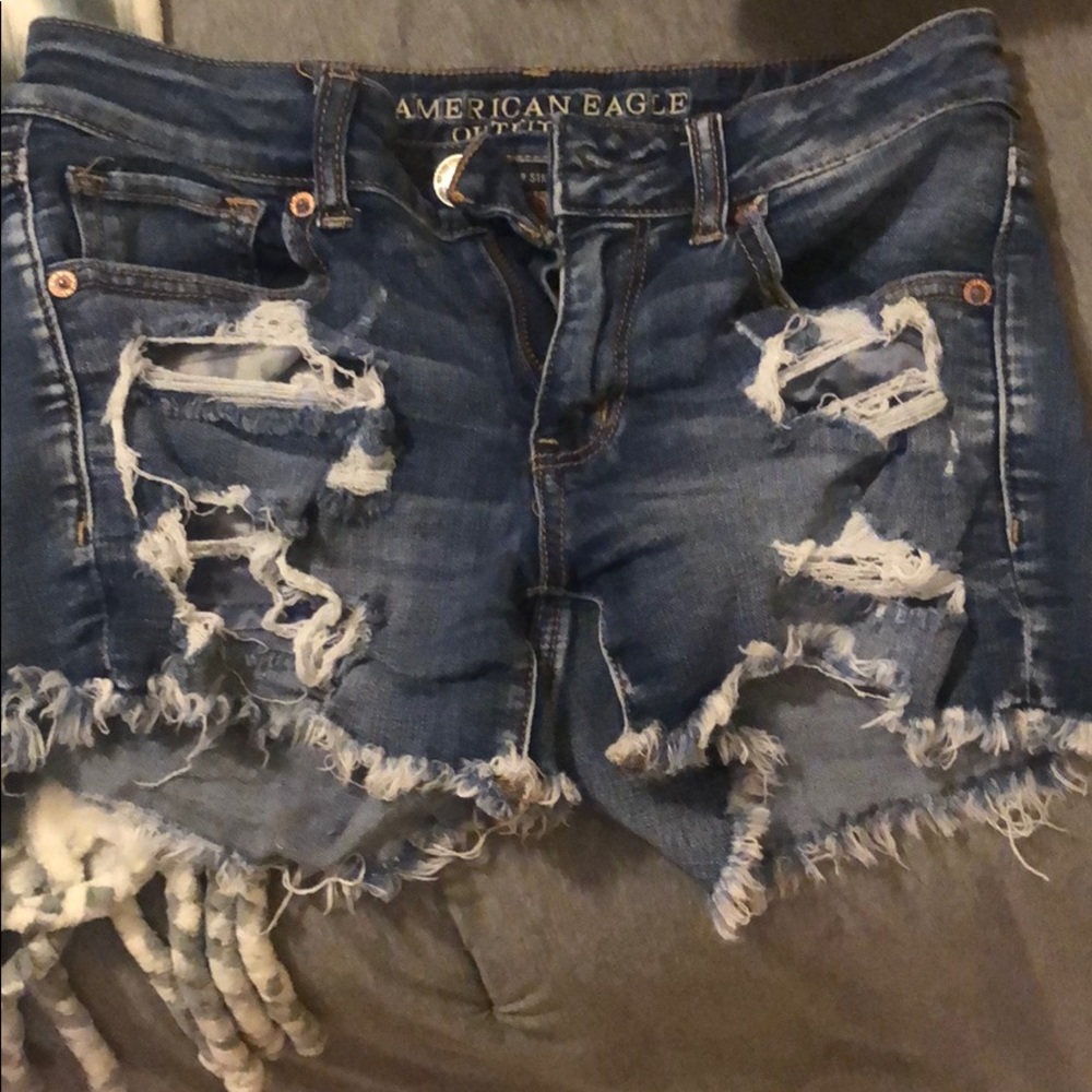 AE shorts size 4